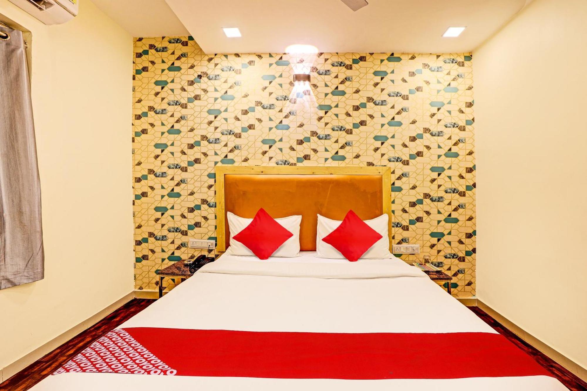 Hotel O Alexa Ахмедабад Екстер'єр фото