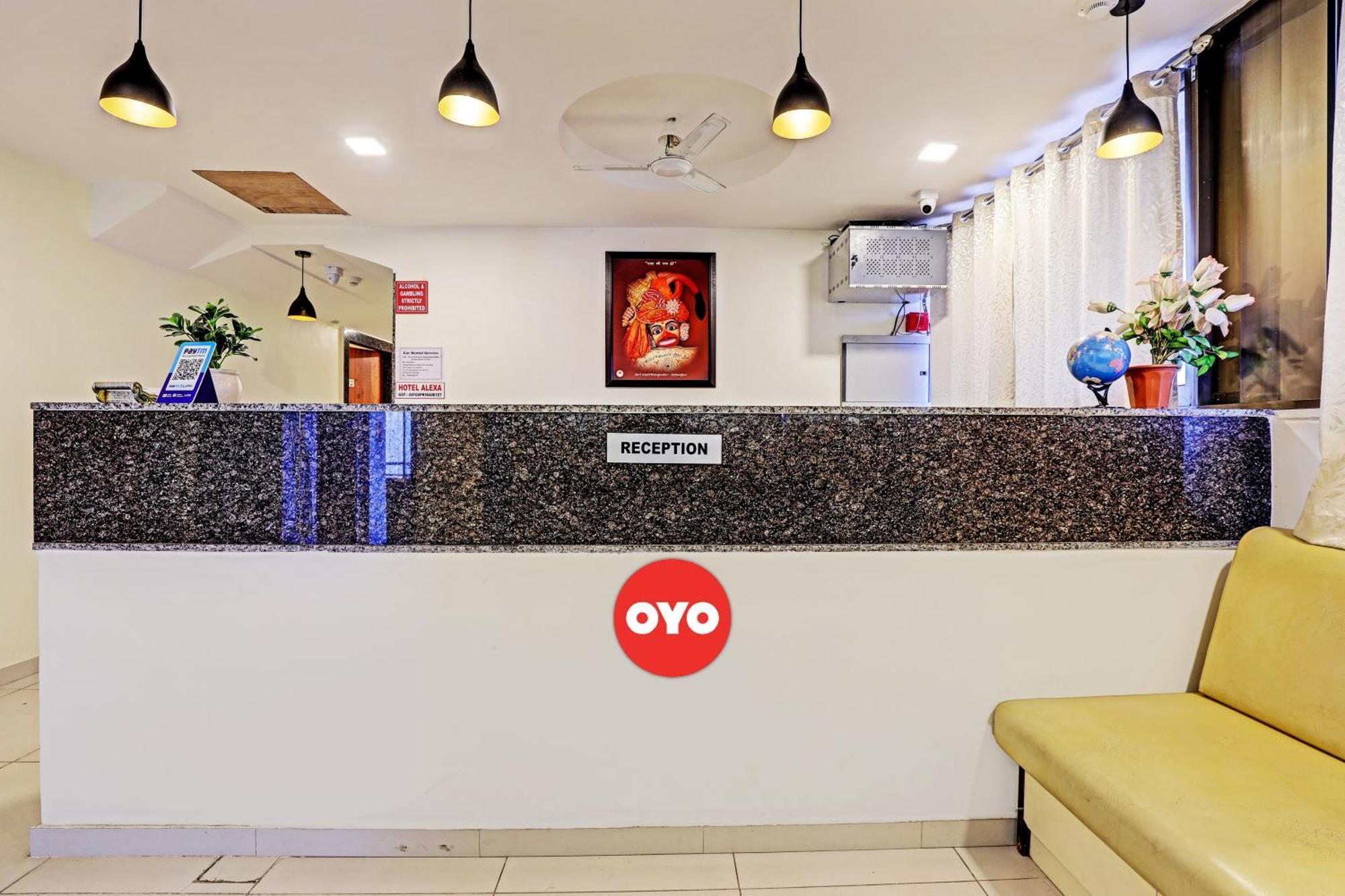 Hotel O Alexa Ахмедабад Екстер'єр фото